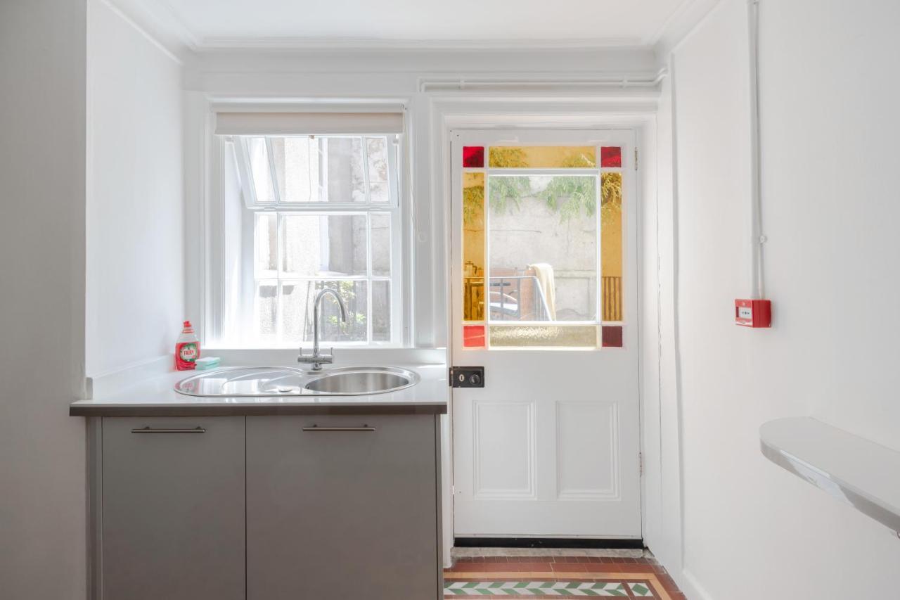 Redcliffe Parade No.9 I Your Apartment Bristol Exterior photo